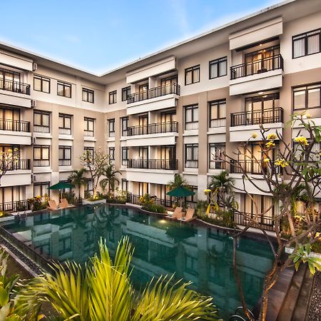 Grand Kuta Hotel And Residence Legian Extérieur photo
