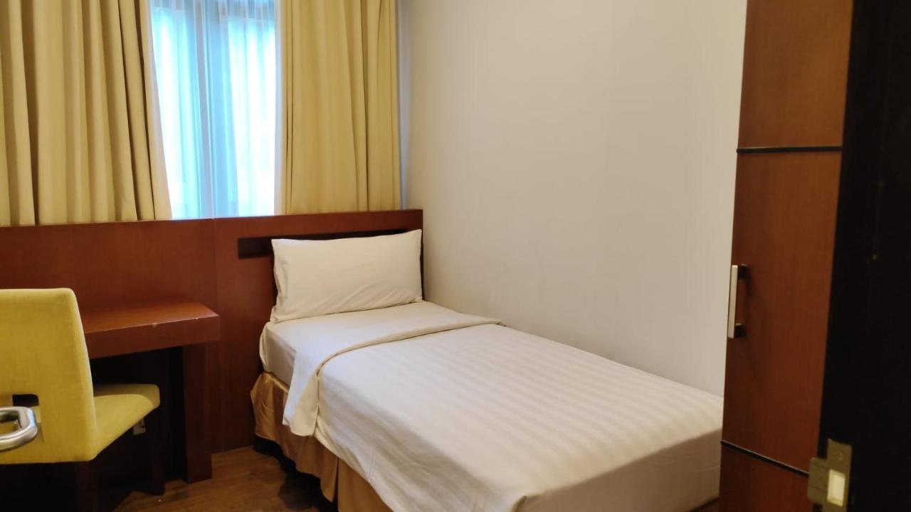 Grand Kuta Hotel And Residence Legian Extérieur photo