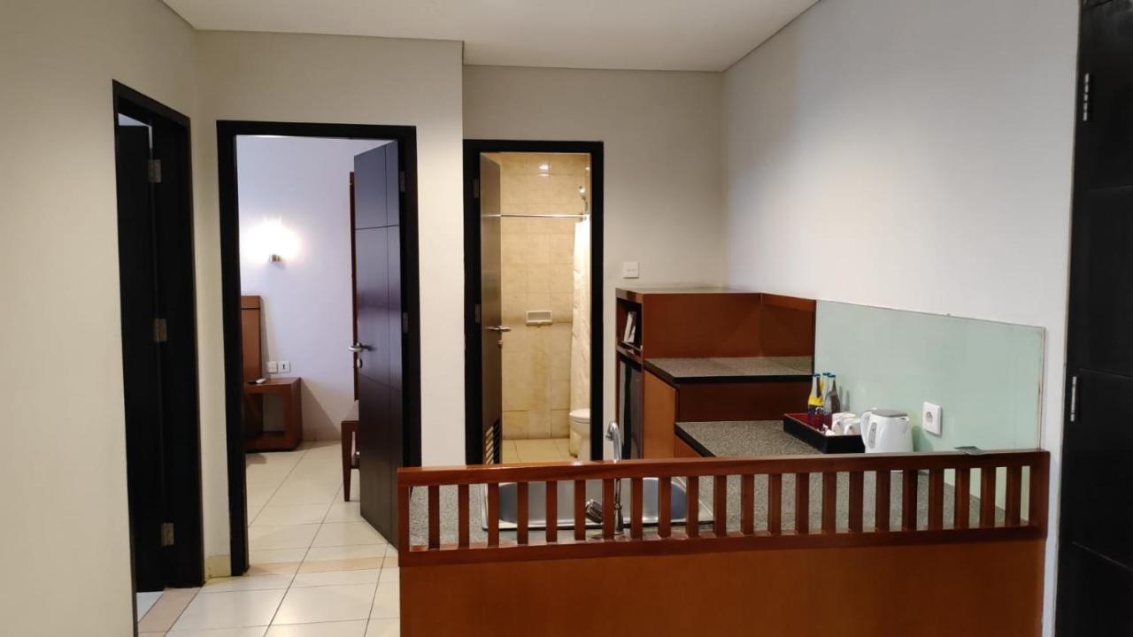 Grand Kuta Hotel And Residence Legian Extérieur photo