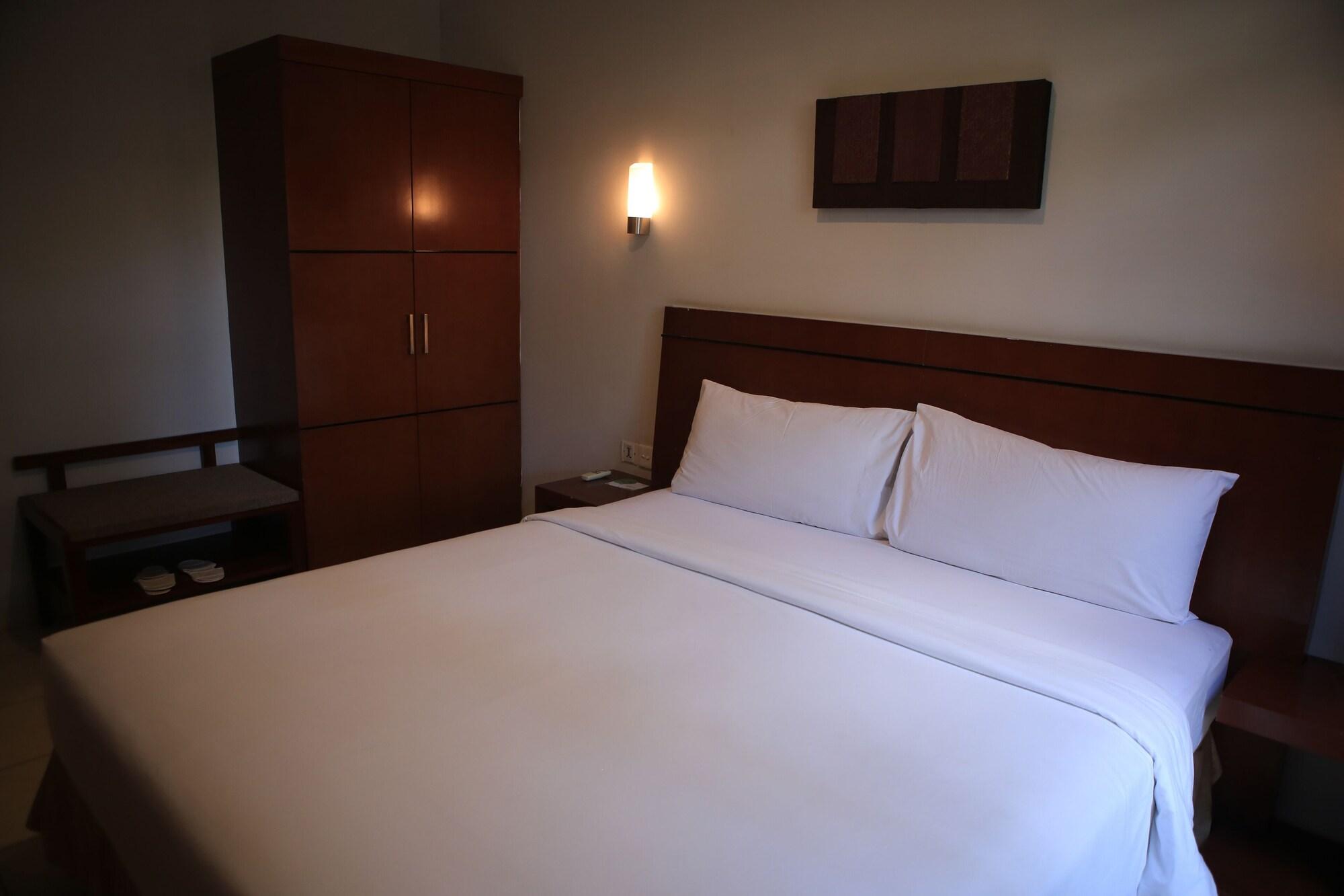 Grand Kuta Hotel And Residence Legian Extérieur photo
