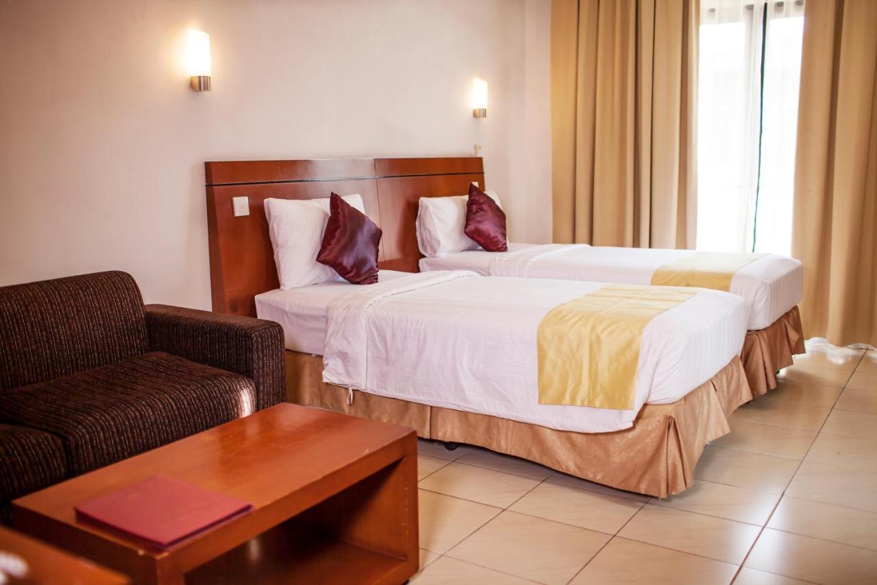 Grand Kuta Hotel And Residence Legian Extérieur photo