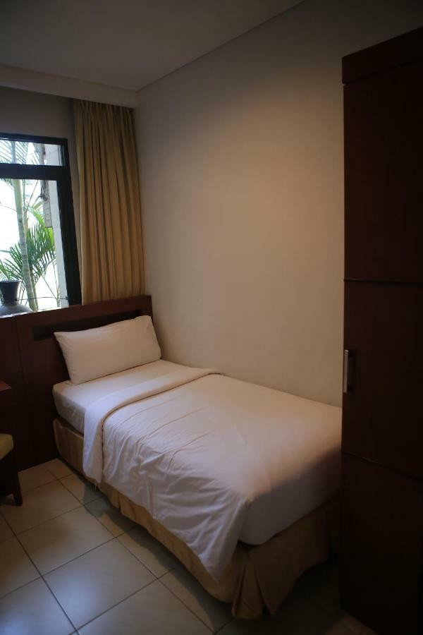 Grand Kuta Hotel And Residence Legian Extérieur photo