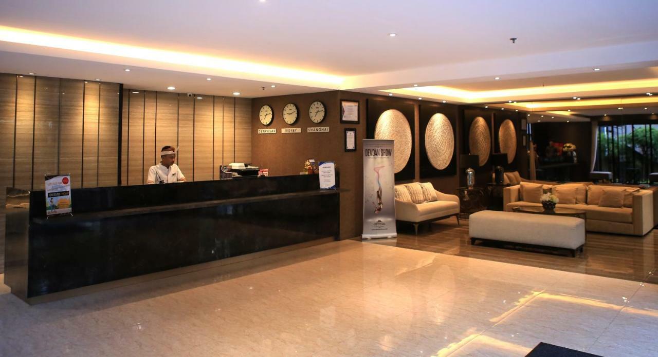 Grand Kuta Hotel And Residence Legian Extérieur photo