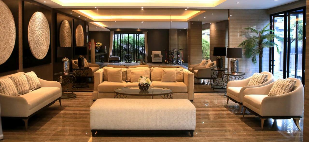 Grand Kuta Hotel And Residence Legian Extérieur photo